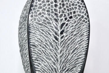 2021, into being, detail, Iers hardsteen, 18x18x20.5 cm