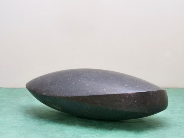 2024-z.t.-c-Iers-hardsteen-29x14x95-cm