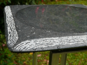 waterbeeld 10 - Iers hardsteen, 35x35x5,5cm.